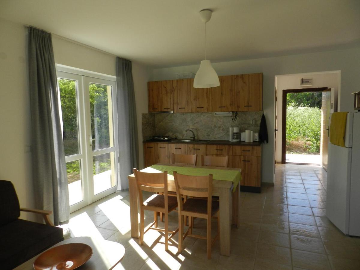 Villa Campo Ezerets Экстерьер фото